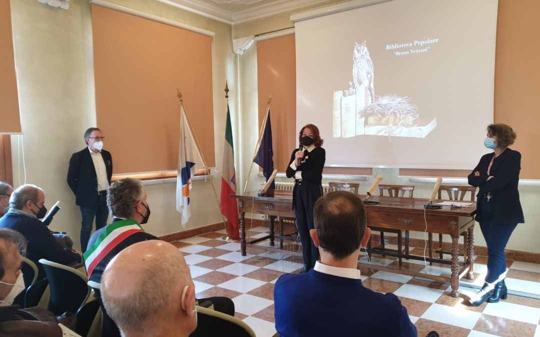 Foto dall’inaugurazione della Biblioteca Popolare “Bruno Vezzani”